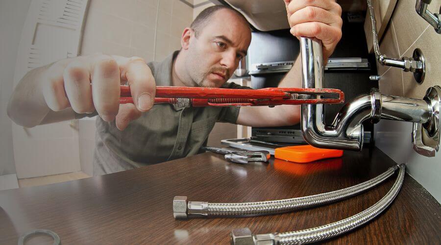 Professional emergency plumbing in Kenmare, ND
